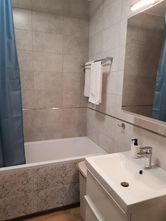 Sun Apartment Katowice Chorzow Esterno foto
